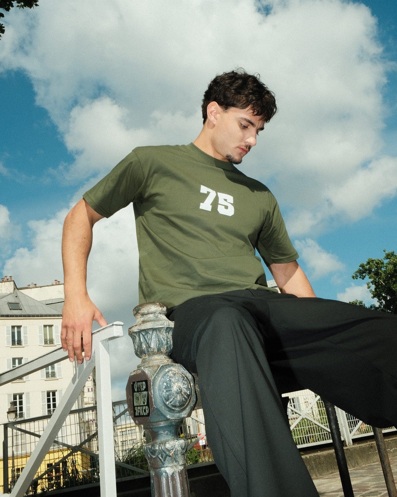 75 Tee Khaki